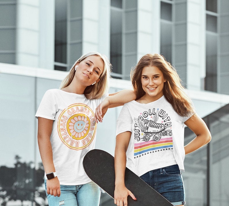 Garanti svømme mor Women's Just Roll With It 80s Roller Skate T-Shirt - Girls Printed Des –  Dream Team Designs LLC
