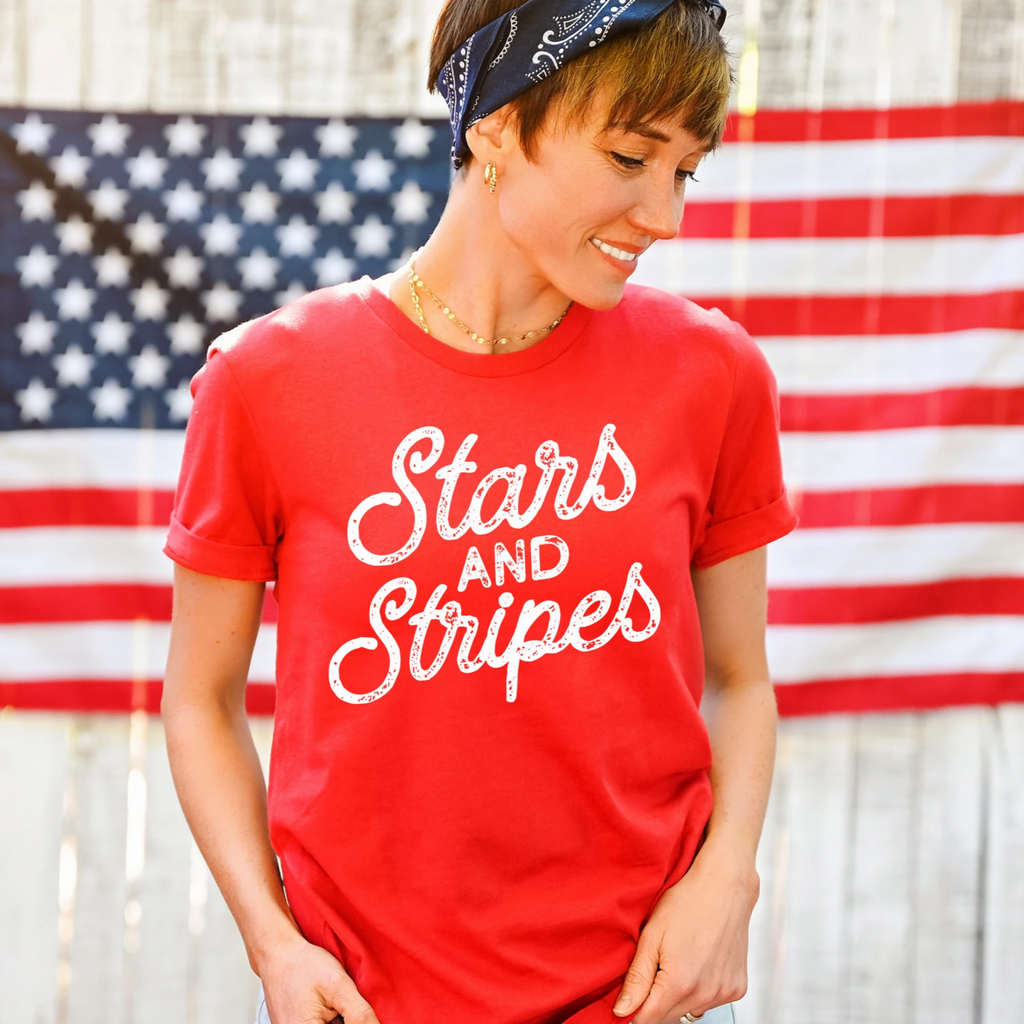 Women's Retro Stars and Stripes Patriotic T-Shirt | Girl's Best Printed Design T-Shirt | Best Ideal Gift for Tees Your Friends & Family